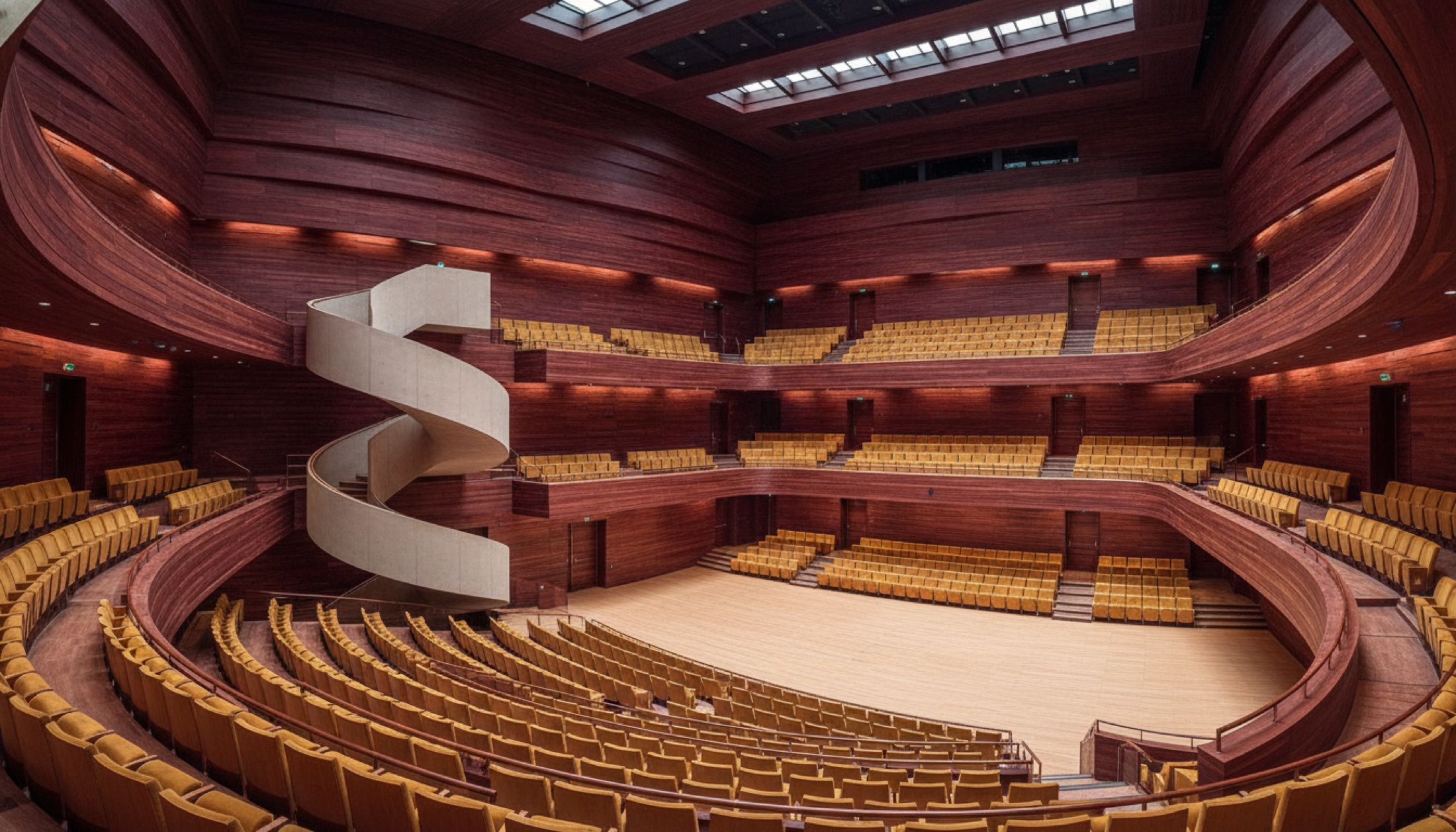 Snøhetta'nın Şangay Büyük Opera Binası'nın kırmızı meşe kaplı iç mekânı